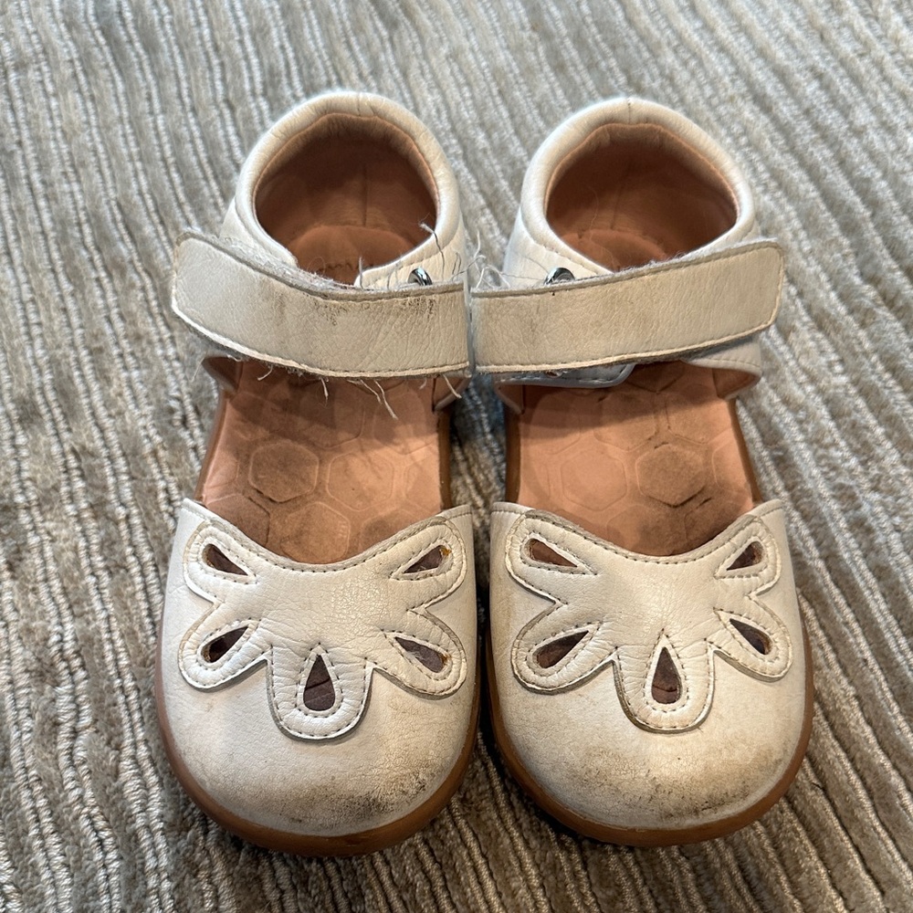 Livie & Luca Cream Mary Jane Shoes with Floral Cutouts
